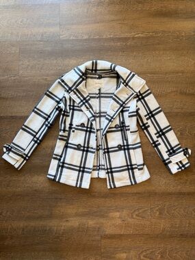 Thread & Supply Women’s Black and White Plaid Double-Breasted Coat Size X-Small
